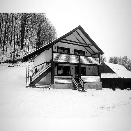 Nyaraló Family House Iszka